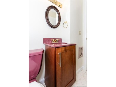 1016 Castlewood Dr, New Albany, IN 47150 - photo 5