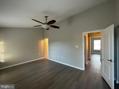 8 Ruddington Ct, Reisterstown, MD 21136 - photo 4