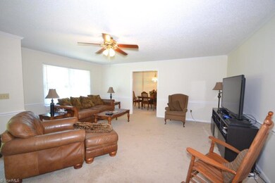 832 Rockcliff Terrace, Asheboro, NC 27205 - photo 4