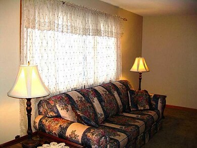 2665 Shelly Dr, Indiana, PA 15701 - photo 7