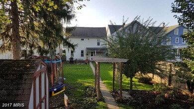 115 N Franklin St, Waynesboro, PA 17268 - photo 2