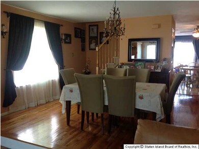 19 N Edo Ct, Staten Island, NY 10309 - photo 6