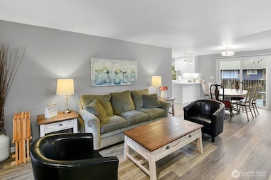 20056 Lysir Ct NE, Poulsbo, WA 98370 - photo 3