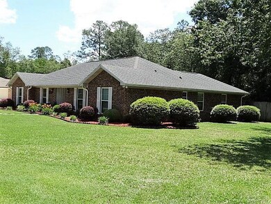 271 Man o War Cir, Cantonment, FL 32533 - photo 4