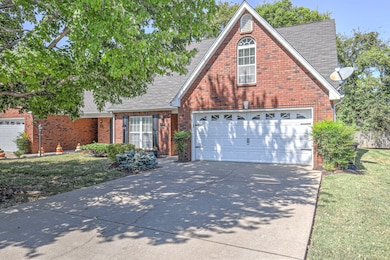 2905 Stonehedge Dr, Murfreesboro, TN 37128 - photo 2