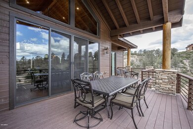 Upper Level Back Deck