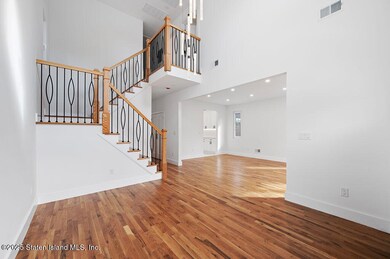 5635 Amboy Rd, Staten Island, NY 10309 - photo 5