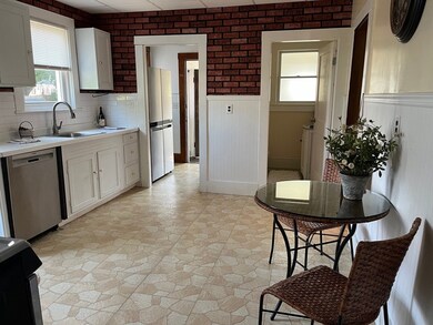 42 Kernwood Ave, Beverly, MA 01915 - photo 4