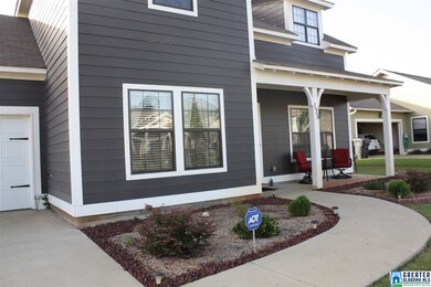 Very nicely landscaped yard.