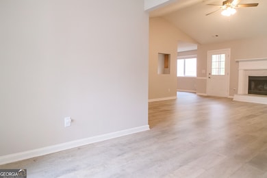 8596 Guthrie Dr, Riverdale, GA 30274 - photo 2