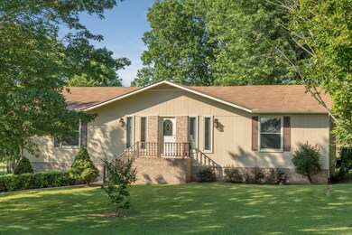 8122 Roy Ln, Ooltewah, TN 37363 - photo 4