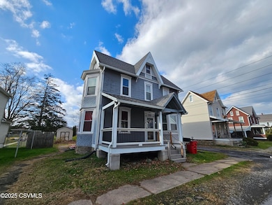 1221 Sherman St, Williamsport, PA 17701 - photo 3