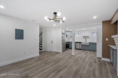 42 Spring St unit 2nd Fl, Albany, NY 12210 - photo 6