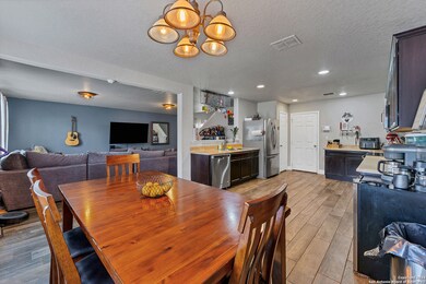 24916 Remington Oaks, San Antonio, TX 78261 - photo 7