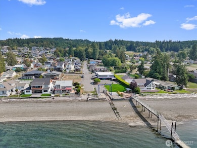 923 Olympic St, Camano Island, WA 98282 - photo 4