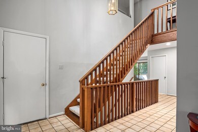 7509 Waterlily Way, Columbia, MD 21046 - photo 4