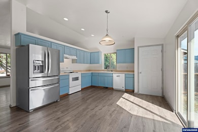 1257 Linden Ct, Sweet Home, OR 97386 - photo 6