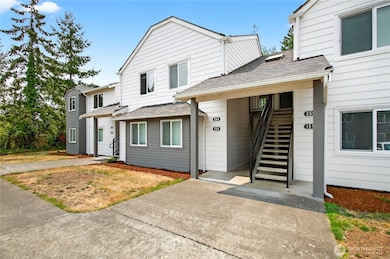 Welcome home to your second floor condo!