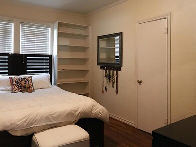 1811 Oxford St, Houston, TX 77008 - photo 7