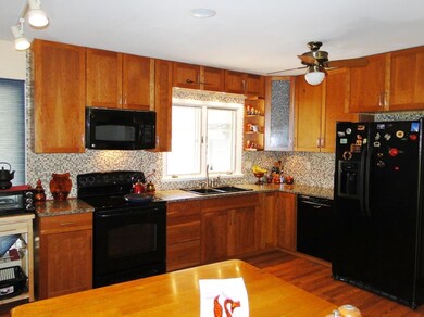 Kitchen 1