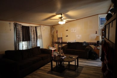 9156 Sewell Creek Rd, Meadow Bridge, WV 25976 - photo 7