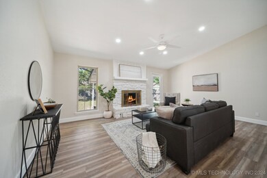 1922 N Eucalyptus Ct, Broken Arrow, OK 74012 - photo 7