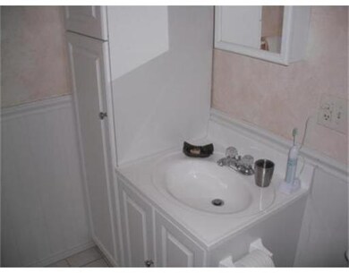 122 Leicester St unit n/a, Brighton, MA 02135 - photo 5