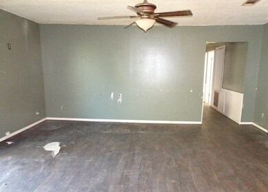 400 Wayland Dr, Lufkin, TX 75904 - photo 2