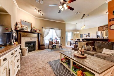 4400 Eagle Owl Dr, Norman, OK 73072 - photo 4