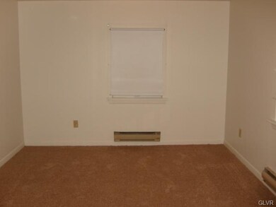 5419 Place Rd, Bethlehem, PA 18017 - photo 4