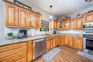 39 Clevelys Ln, Bella Vista, AR 72715 - photo 4