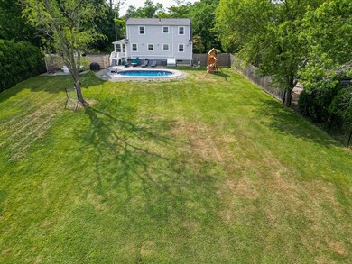 36 Redfield Rd, Wakefield, MA 01880 - photo 4