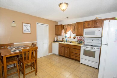 1019 Village Round, Allentown, PA 18106 - photo 5