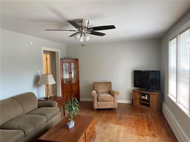 257 Franklin St, Alburtis, PA 18011 - photo 6