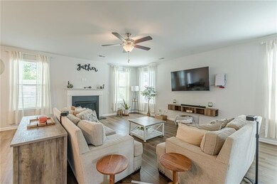 4010 Diane Ln, Fayetteville, GA 30214 - photo 7