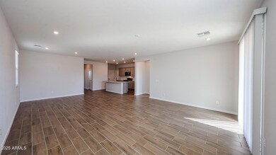 22981 W Monona Ln, Surprise, AZ 85387 - photo 4