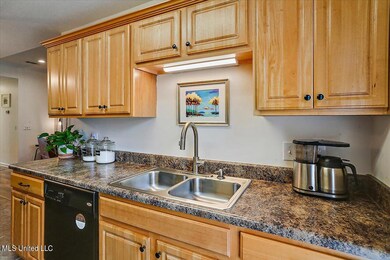 10-514 Ridgeway Drive