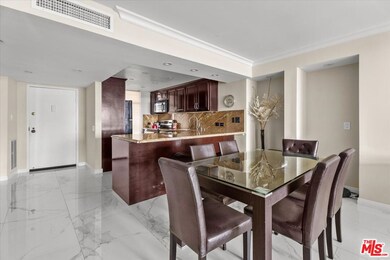 4267 Marina City Dr unit 412, Marina Del Rey, CA 90292 - photo 2