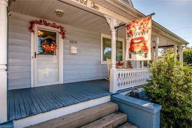 602 N Center St, Statesville, NC 28677 - photo 3