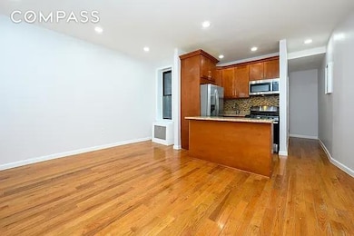 237 W 135th St unit 2A, New York, NY 10030 - photo 3