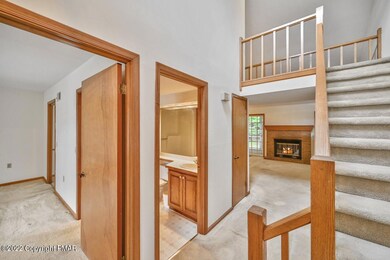 51 Village Dr, Stroudsburg, PA 18360 - photo 6