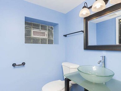 6313 N Sacramento Ave, Chicago, IL 60659 - photo 4