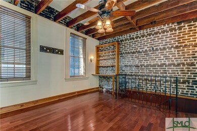 9 W Gordon St, Savannah, GA 31401 - photo 2