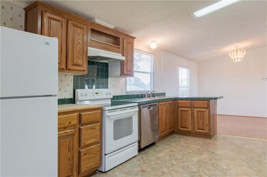 22667 Fishmarket Rd, Tecumseh, OK 74873 - photo 4