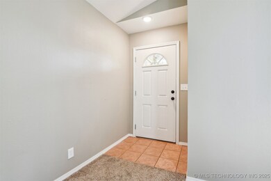5148 S 34th West Ave, Tulsa, OK 74107 - photo 4