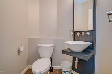 Powder Room
