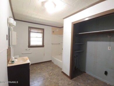 7 Bathroom