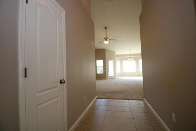 6817 E Cortland Ave, Fresno, CA 93727 - photo 6