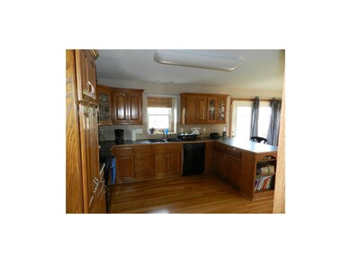 4428 SW Creekview Dr, Lees Summit, MO 64082 - photo 6