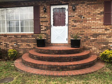 EFA438B4-E2AF-45AB-9DC7-65182DB1D32E